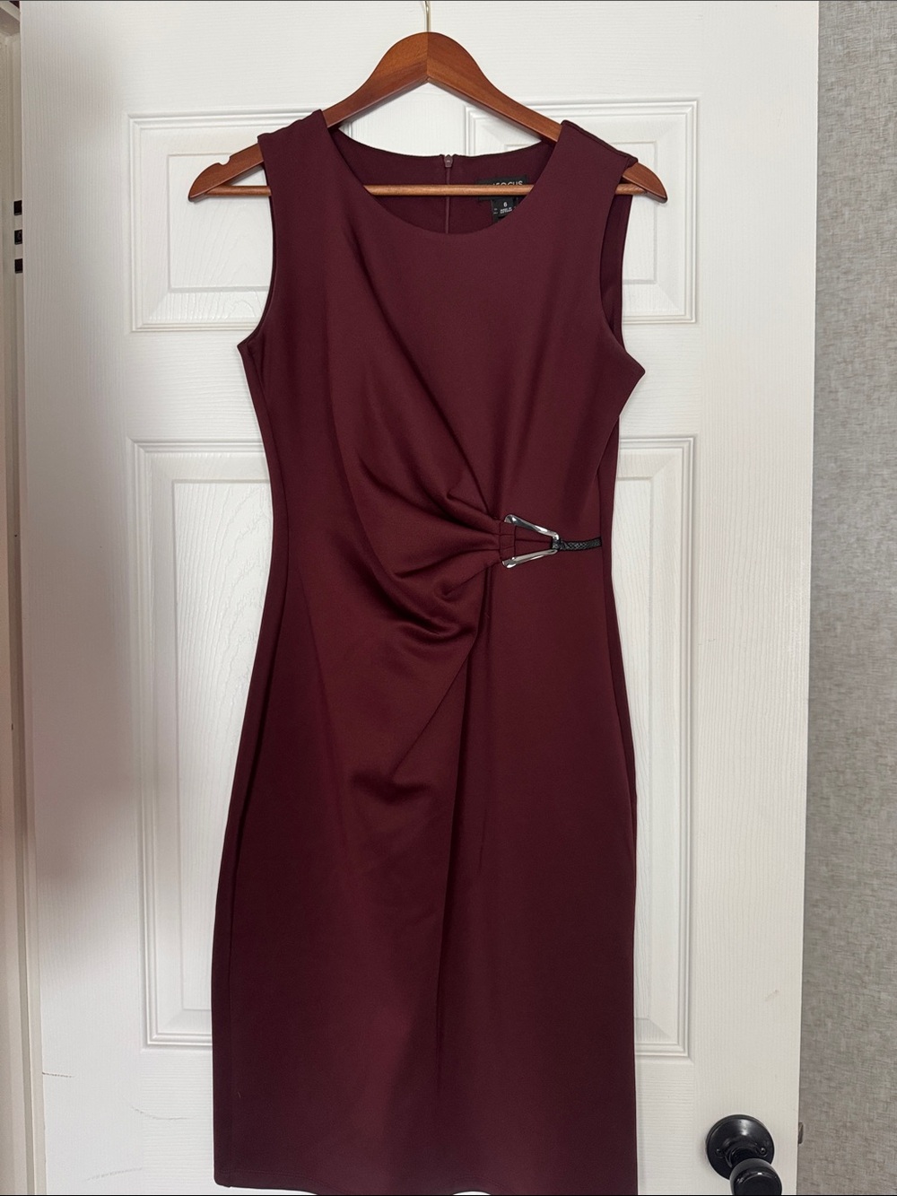 Enfocus Studio Sleeveless Twist-Front Sheath Dress in Burgundy